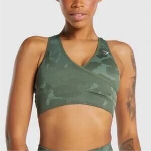 Gymshark Adapt Camo Seamless Sports Bra Green Size Small